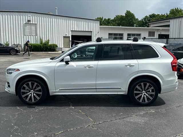 Used 2023 Volvo XC90 B6 Plus w/ Protection Package Premier AWD/4WD image 7