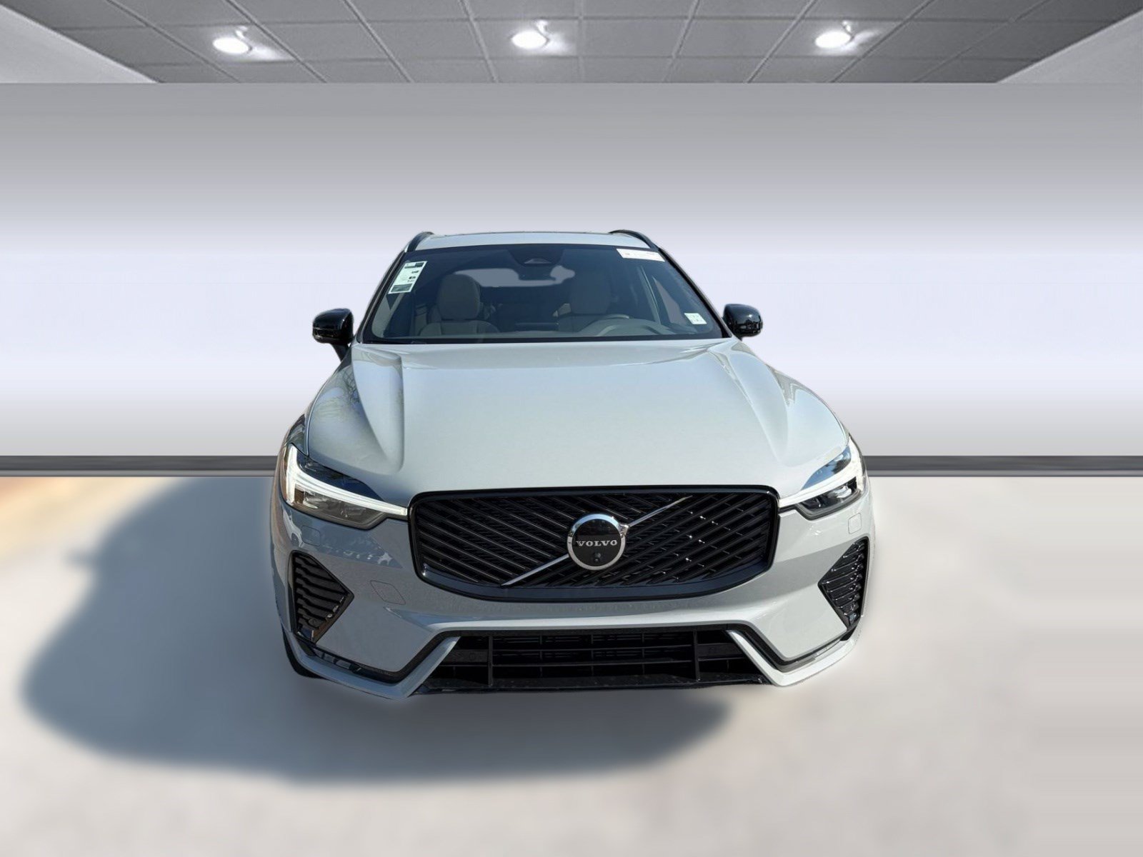 New 2027 Volvo XC60 B5 Plus AWD/4WD image 6