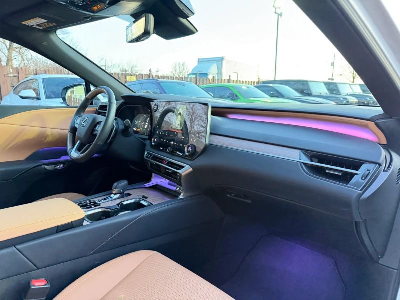 Used 2025 Lexus RX 350 w/ Convenience Package AWD/4WD image 29