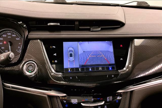 Used 2023 Cadillac XT6 Sport w/ Technology Package AWD/4WD image 30