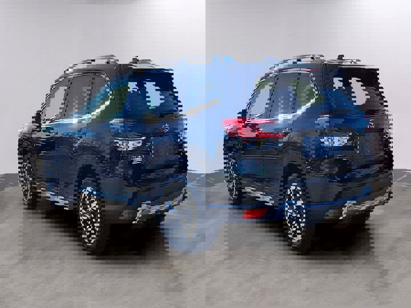 Used 2023 Subaru Forester Touring image 4