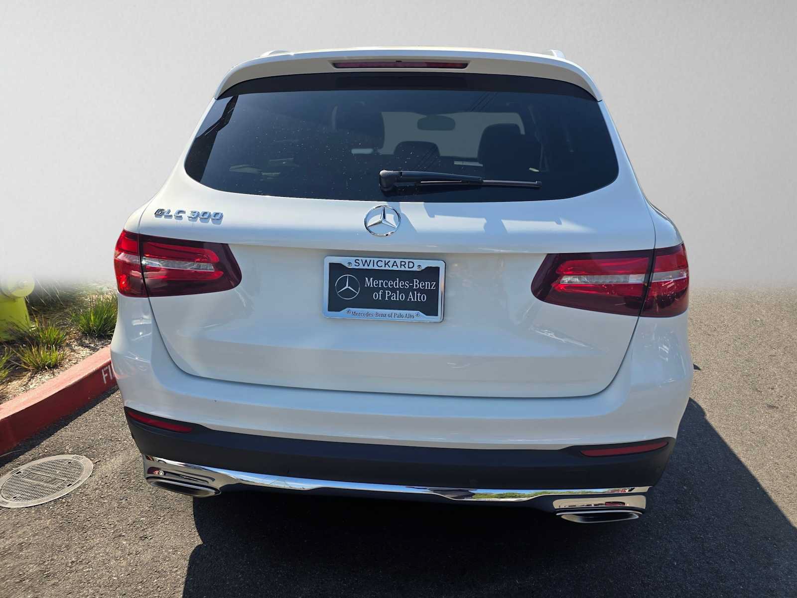 Used 2018 Mercedes-Benz GLC 300 image 4