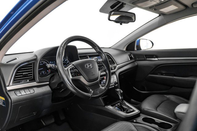 Used 2017 Hyundai Elantra Limited image 13