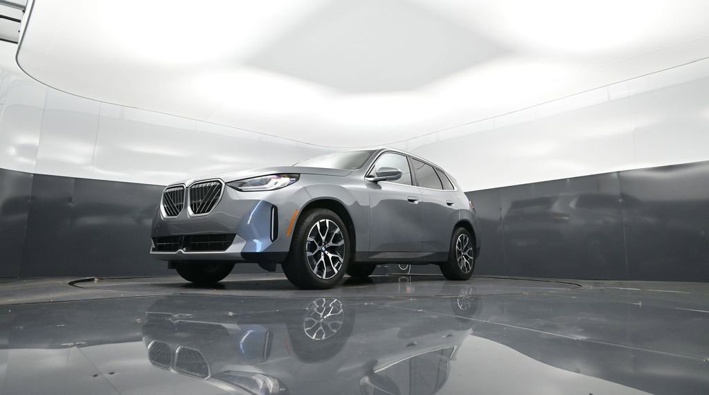 Certified 2025 BMW X3 xDrive30i w/ Convenience Package image 38