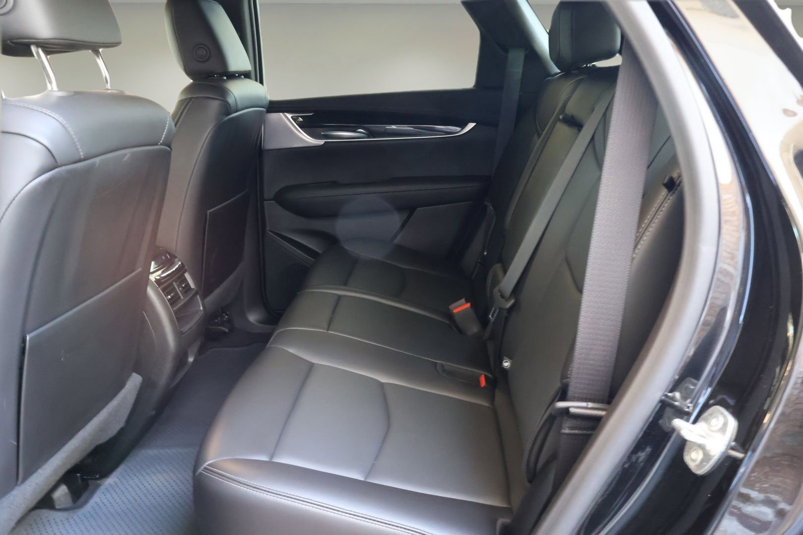 Certified 2025 Cadillac XT5 Premium Luxury image 13