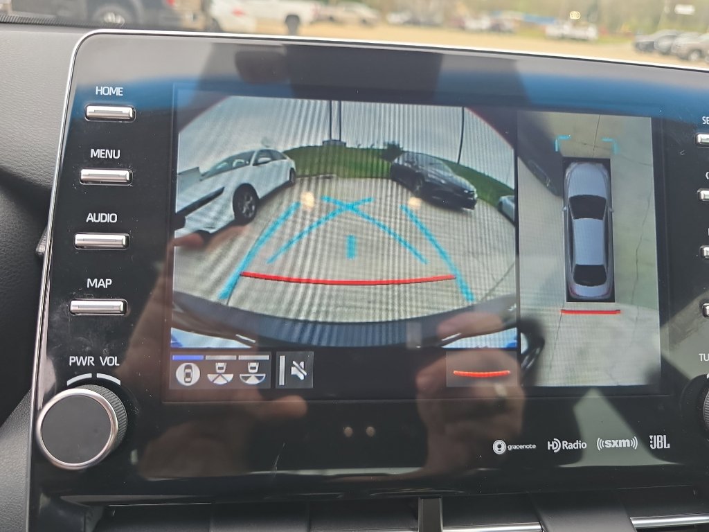 Used 2020 Toyota Avalon Touring w/ Advanced Safety Package image 24