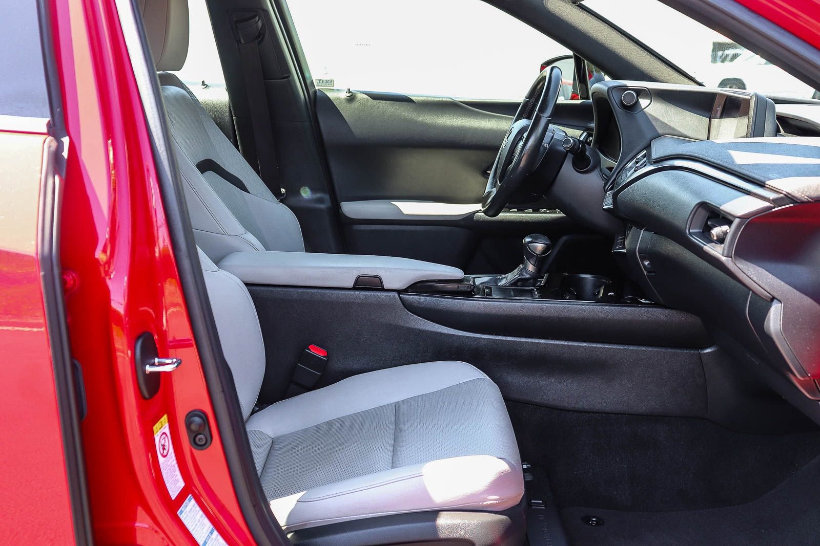 Used 2019 Lexus UX 250h AWD/4WD image 20