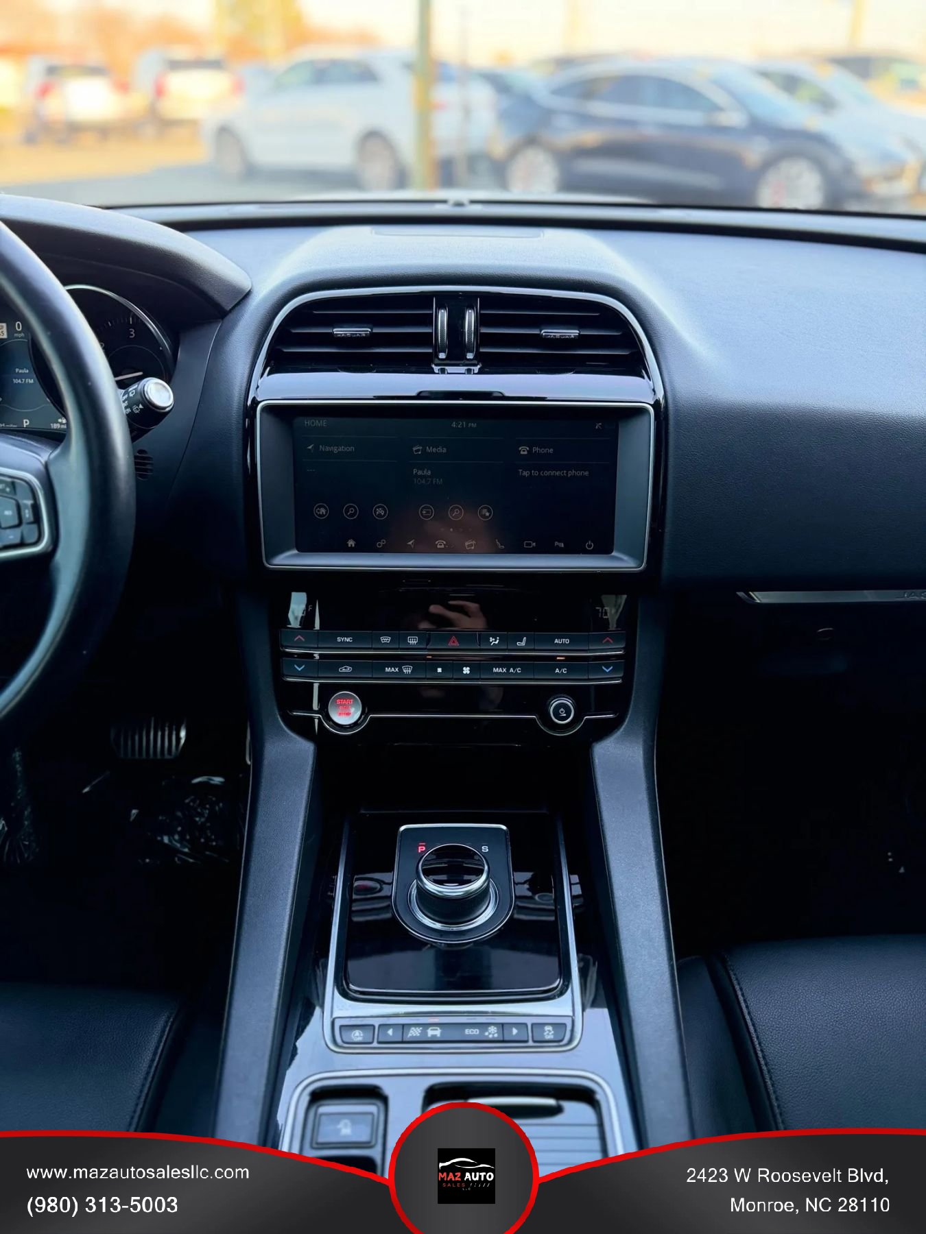 Used 2019 Jaguar F-PACE Premium image 9