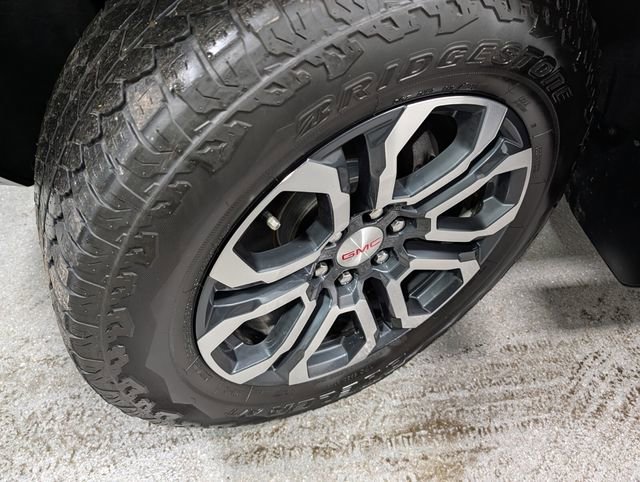 Certified 2023 GMC Canyon AT4 w/ AT4 Premium Package image 11