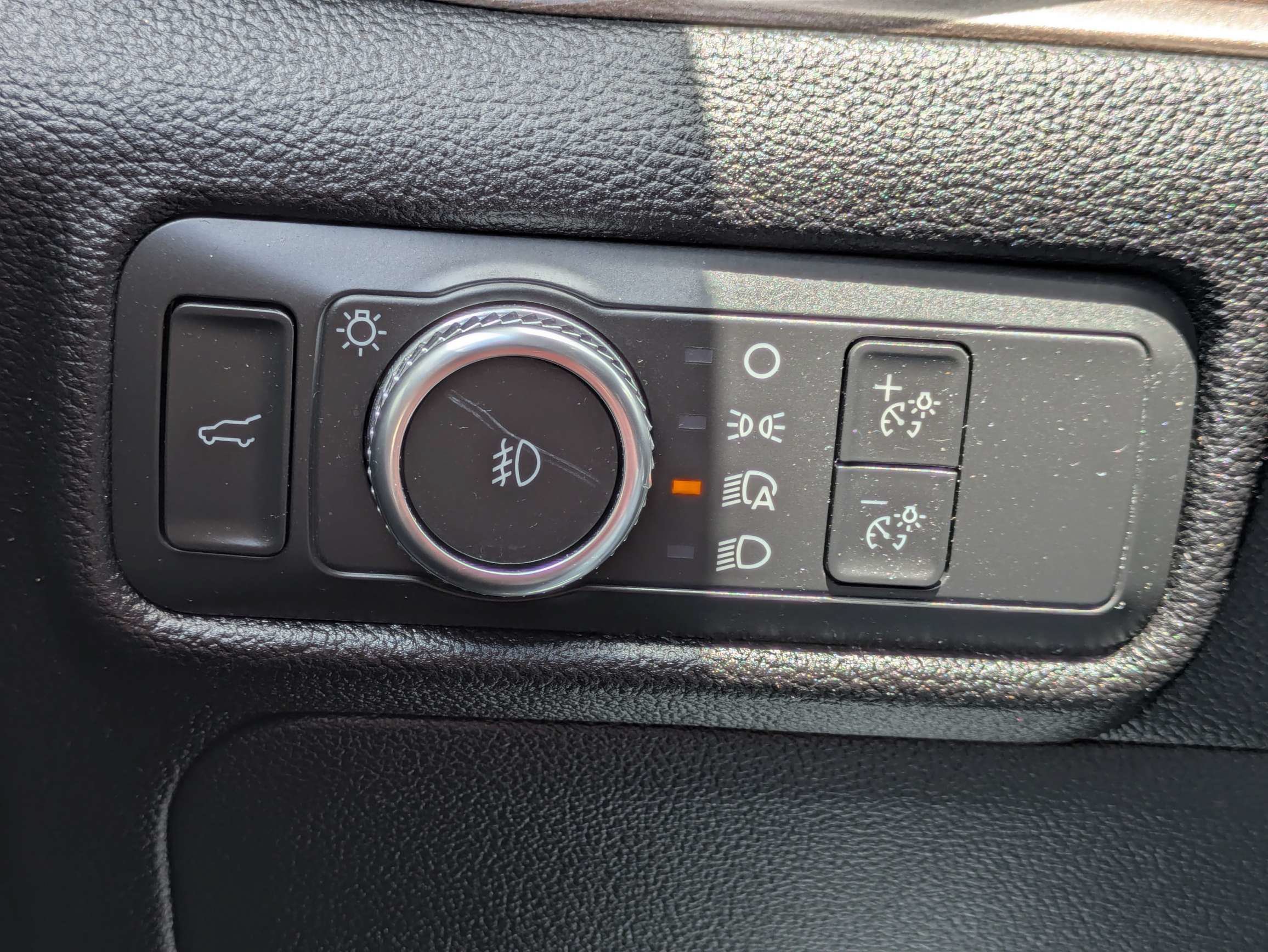 Used 2022 Ford Explorer Limited AWD/4WD image 30