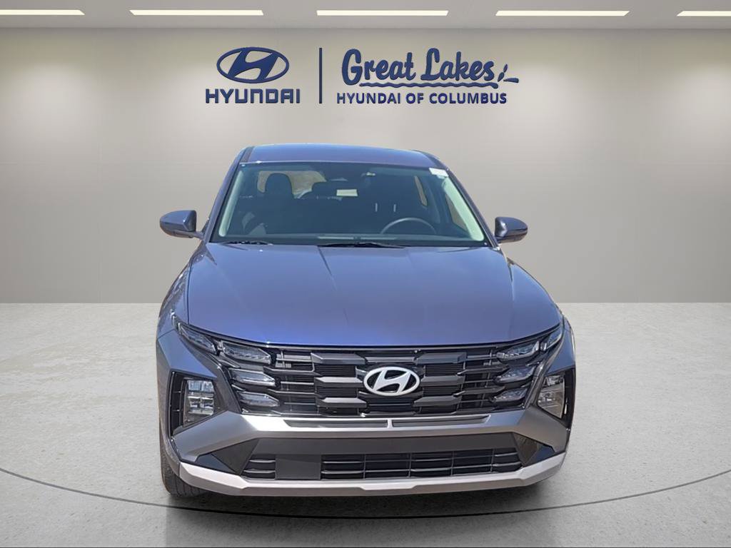 Used 2025 Hyundai Tucson SE AWD/4WD image 2