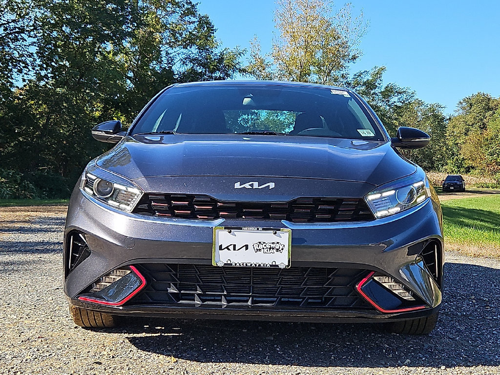 Used 2023 Kia Forte GT-Line FWD image 2