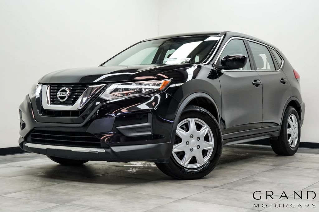 Used 2017 Nissan Rogue S FWD video 1