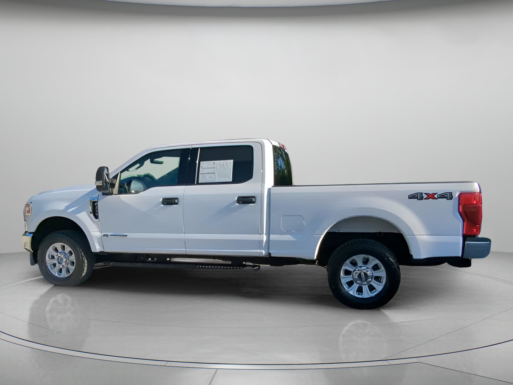 Certified 2022 Ford F250 XLT AWD/4WD image 17