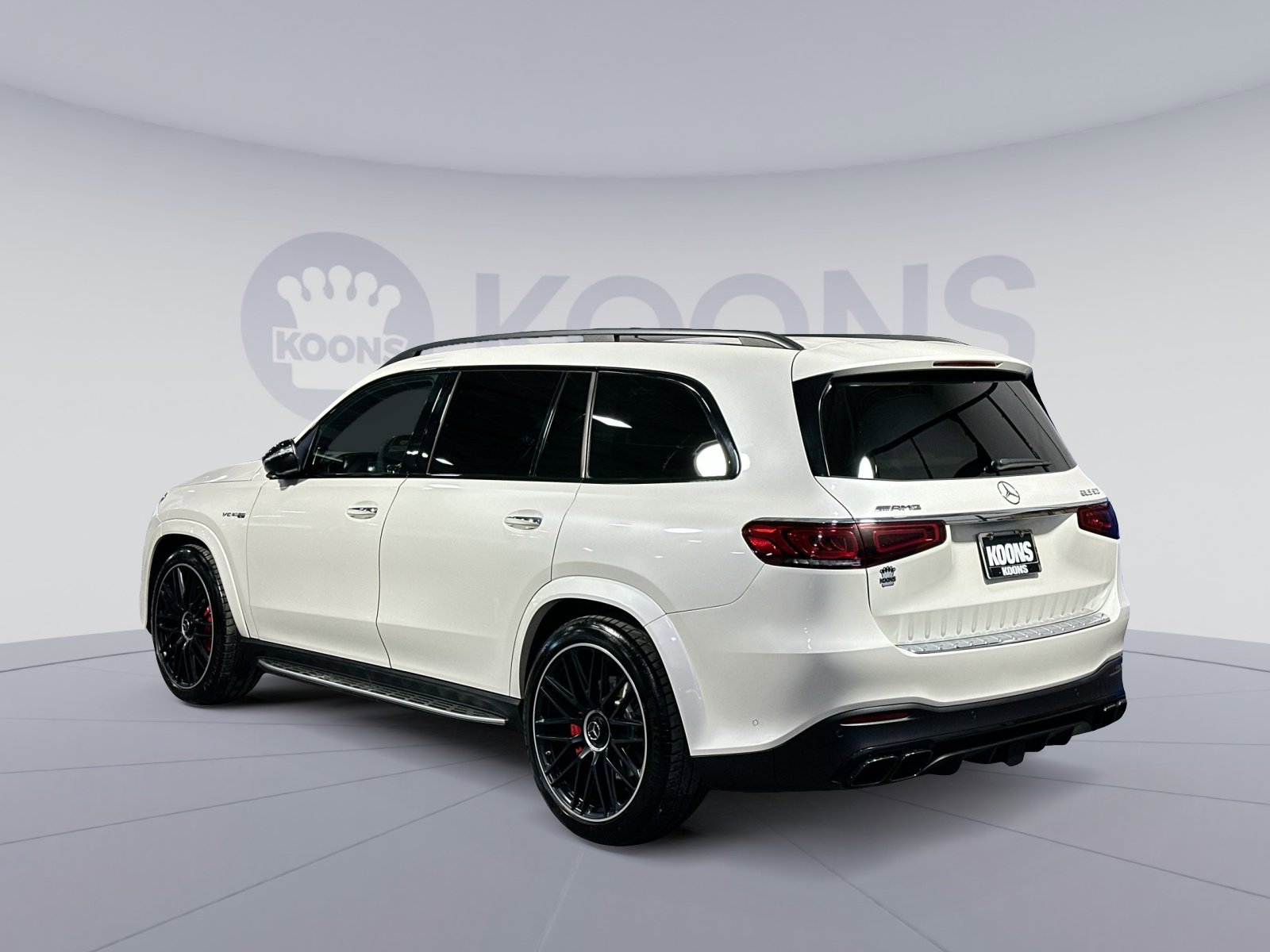 Used 2023 Mercedes-Benz GLS 63 AMG 4MATIC image 4