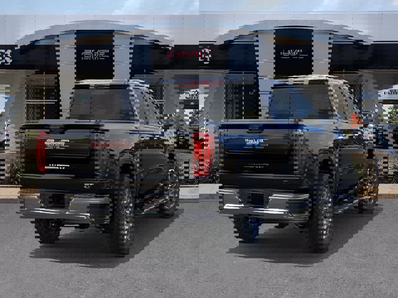 New 2026 GMC Sierra 1500 SLT image 4