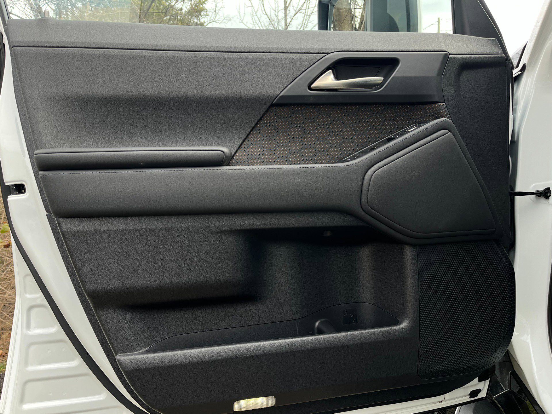 Used 2024 Lexus GX 550 w/ Accessory Package (Z1) image 64