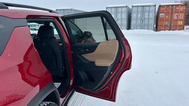 New 2026 Chevrolet Equinox ACTIV image 40