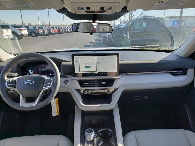 New 2026 Ford Explorer Active image 13