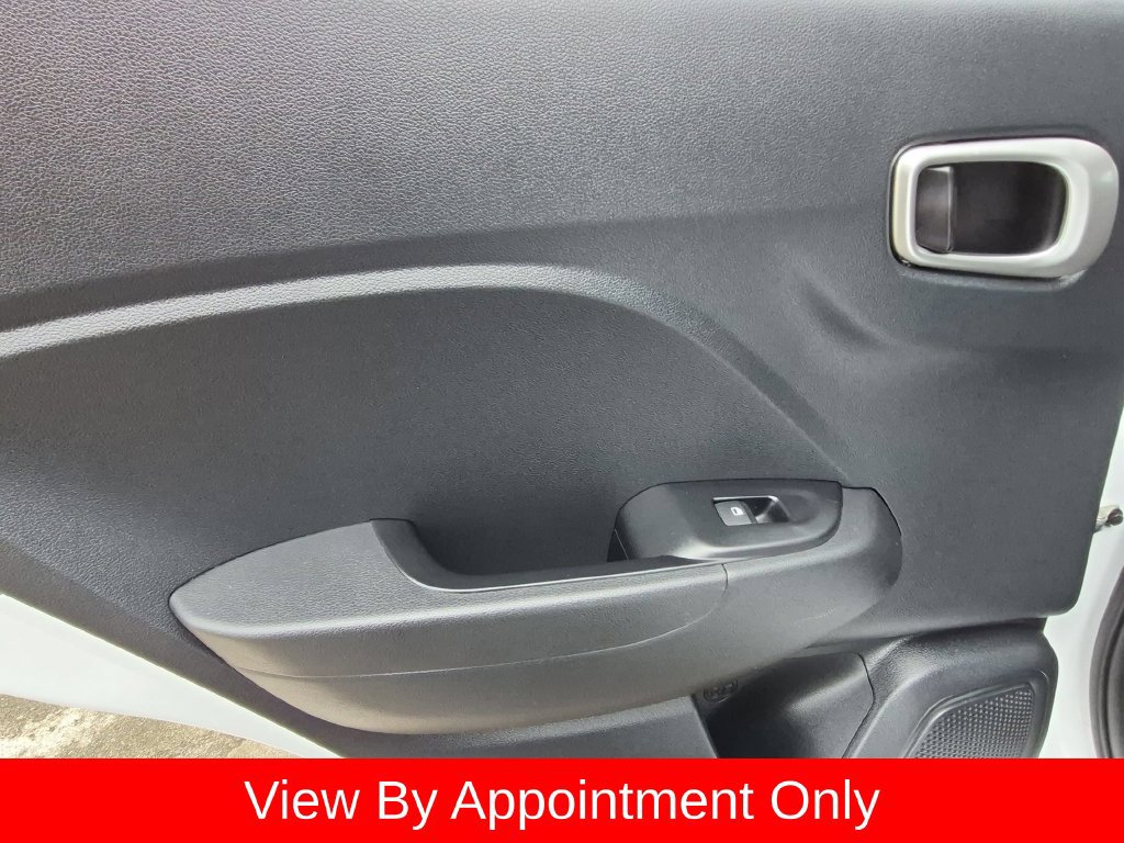 Used 2026 Hyundai Venue SEL FWD image 25