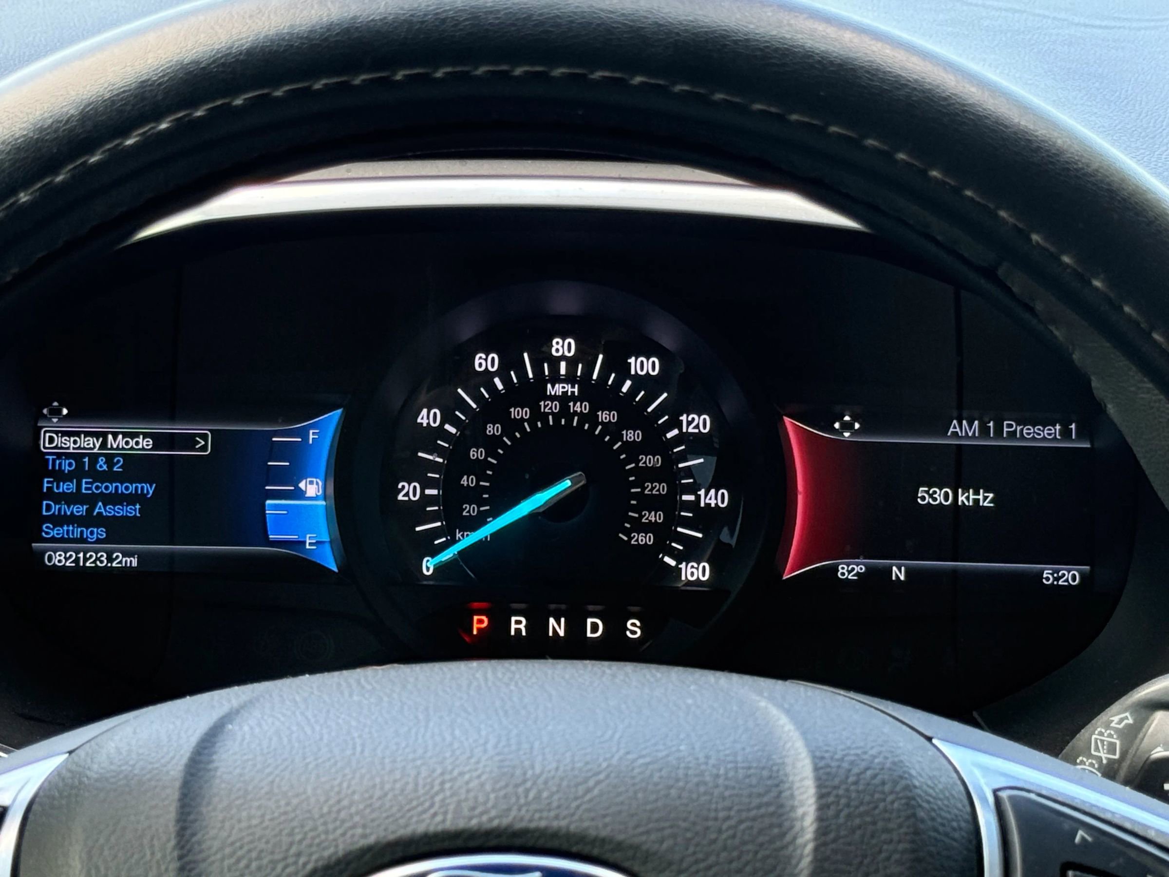 Used 2017 Ford Edge Titanium w/ Technology Package AWD/4WD image 11