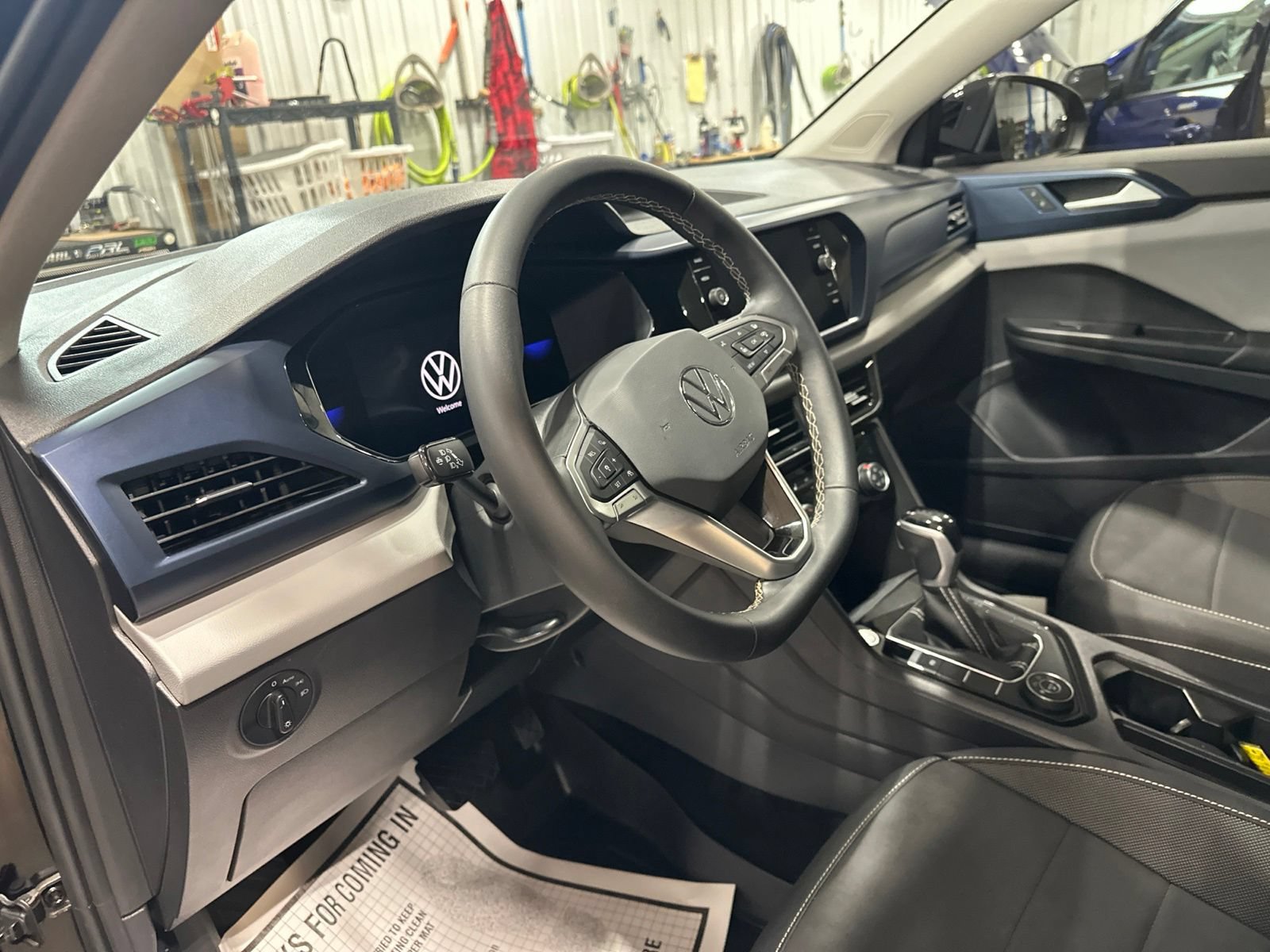 Certified 2023 Volkswagen Taos SE AWD/4WD image 13
