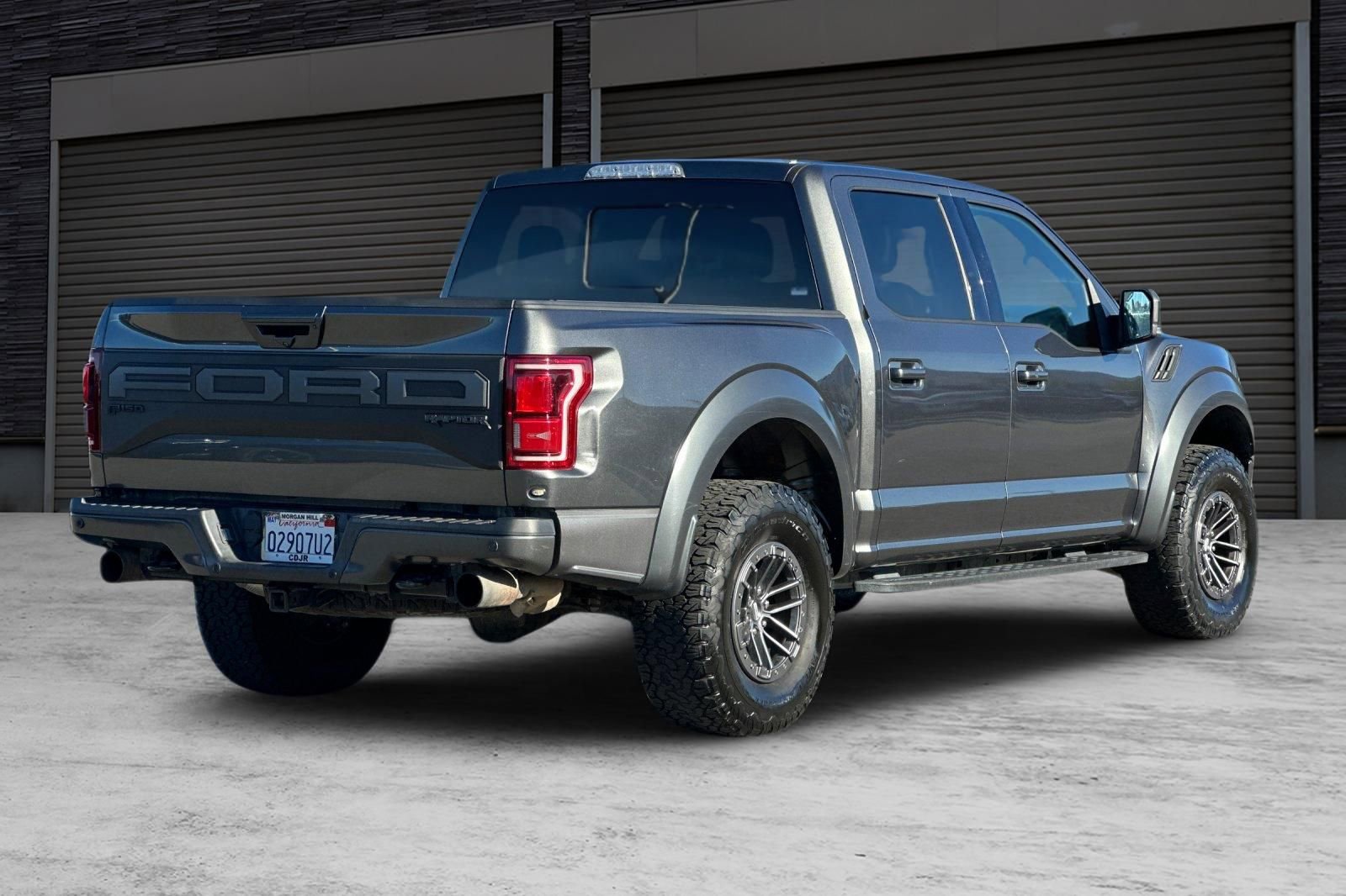 Used 2019 Ford F150 Raptor w/ Equipment Group 802A Luxury image 4