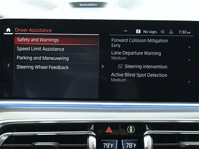 Used 2020 BMW X6 M50i w/ Executive Package image 34