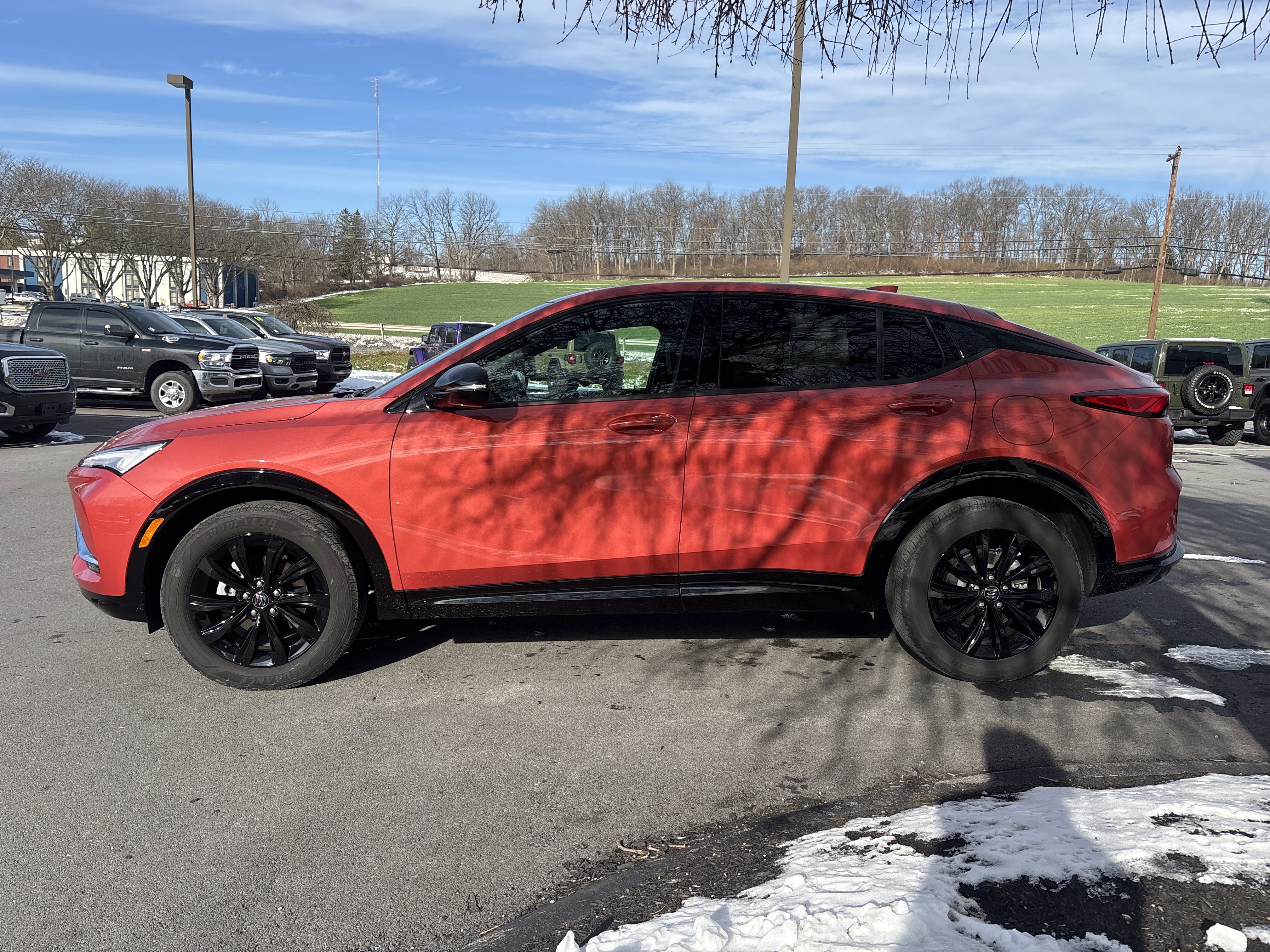 Used 2024 Buick Envista Sport Touring w/ Convenience I Package image 7