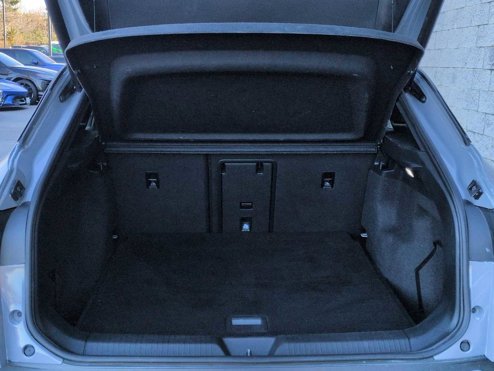 Used 2021 Volkswagen ID.4 Pro S image 36