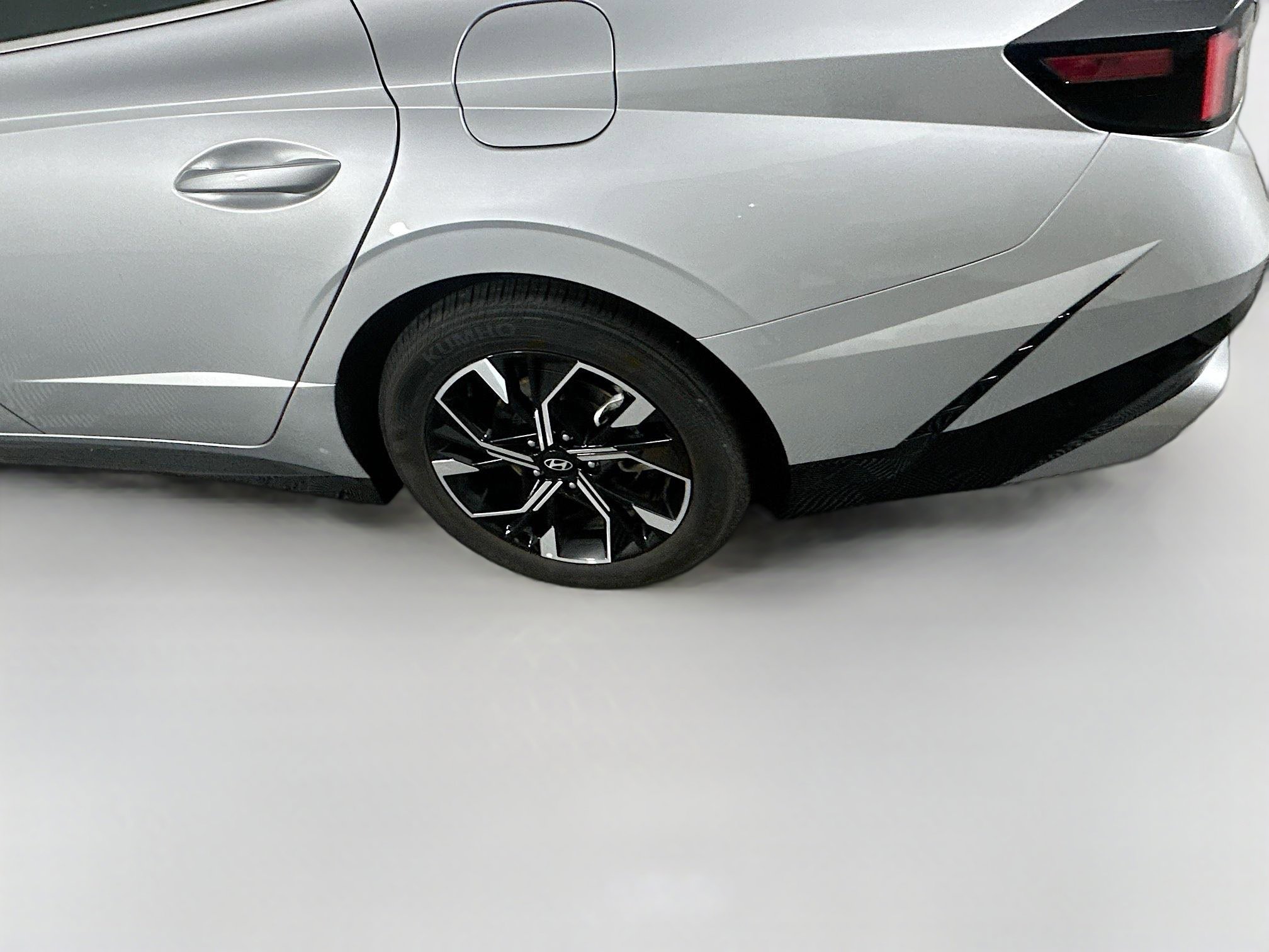 Used 2025 Hyundai Sonata SEL image 11