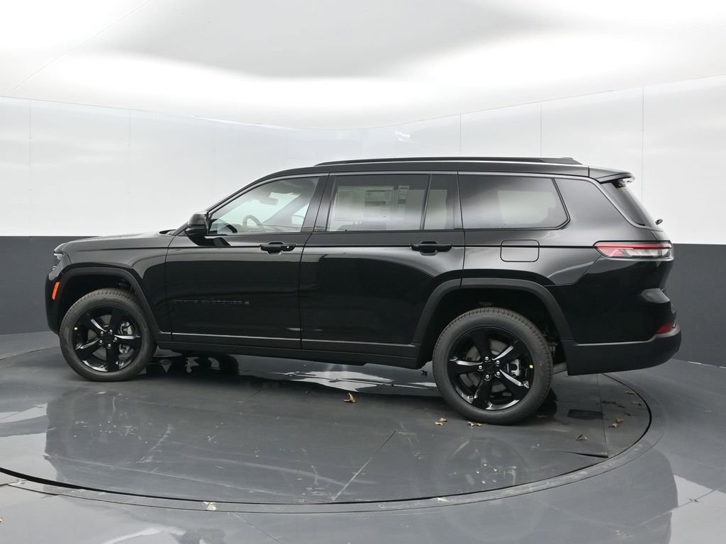 New 2026 Jeep Grand Cherokee L Limited w/ Limited Altitude Package AWD/4WD image 5