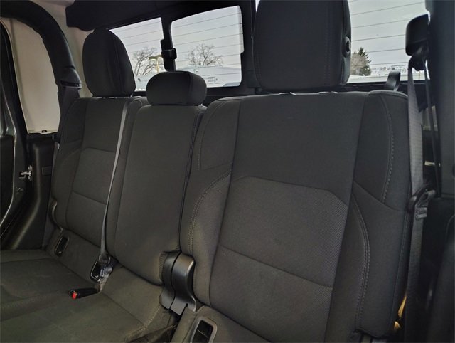 Used 2023 Jeep Gladiator Sport image 4