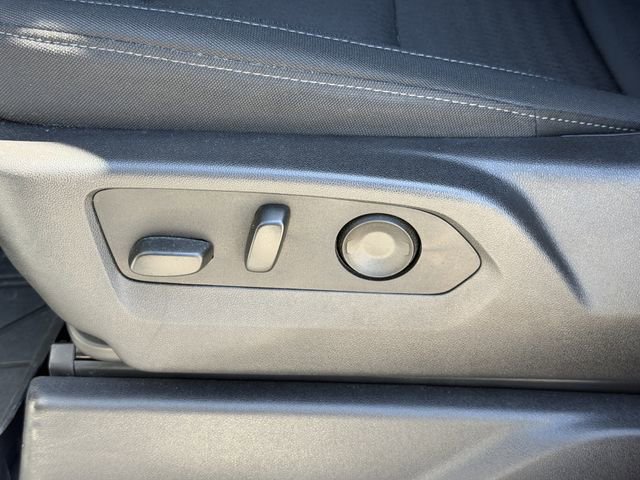 Certified 2025 Chevrolet Silverado 1500 Custom RWD image 21