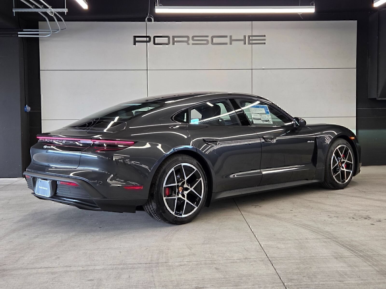 Used 2026 Porsche Taycan 4S AWD/4WD image 6