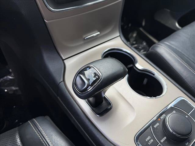 Used 2014 Jeep Grand Cherokee Limited w/ Luxury Group II AWD/4WD image 16