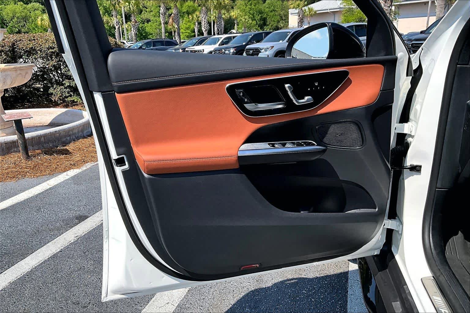 Certified 2025 Mercedes-Benz GLC 43 AMG 4MATIC image 22