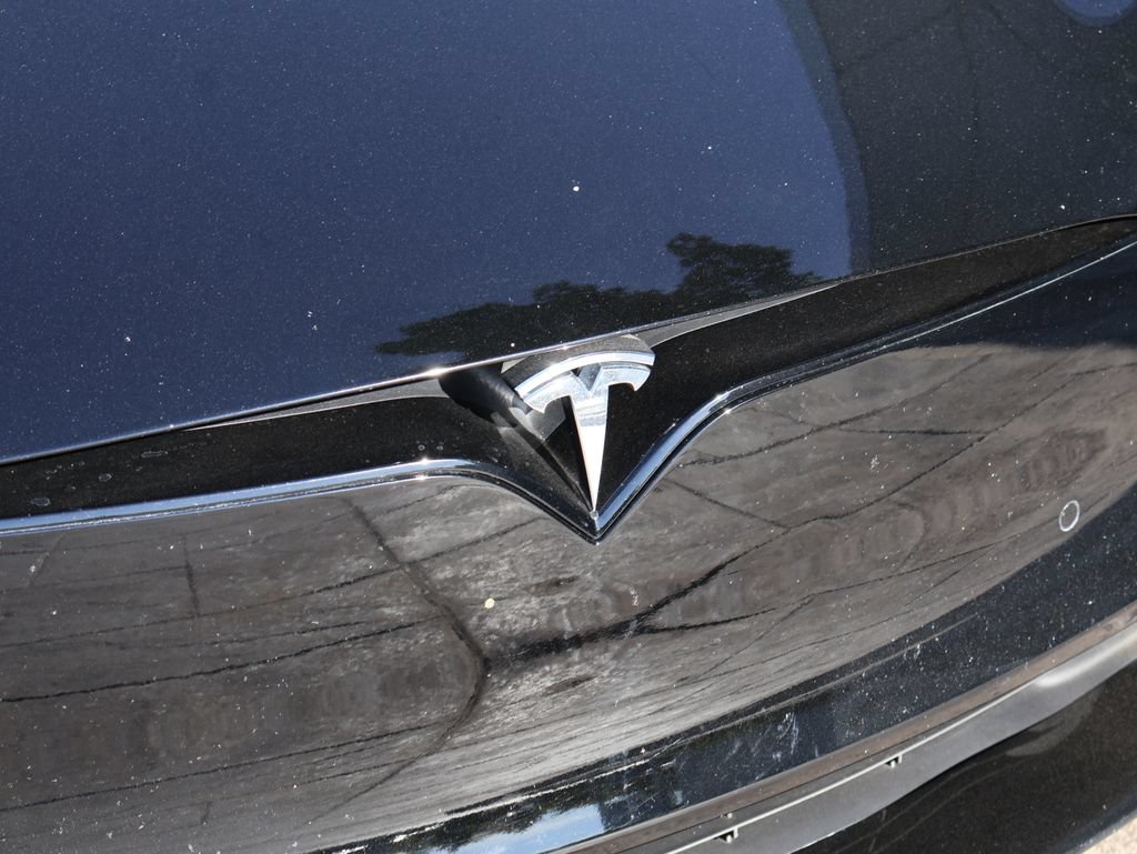 Used 2022 Tesla Model S Plaid AWD/4WD image 2