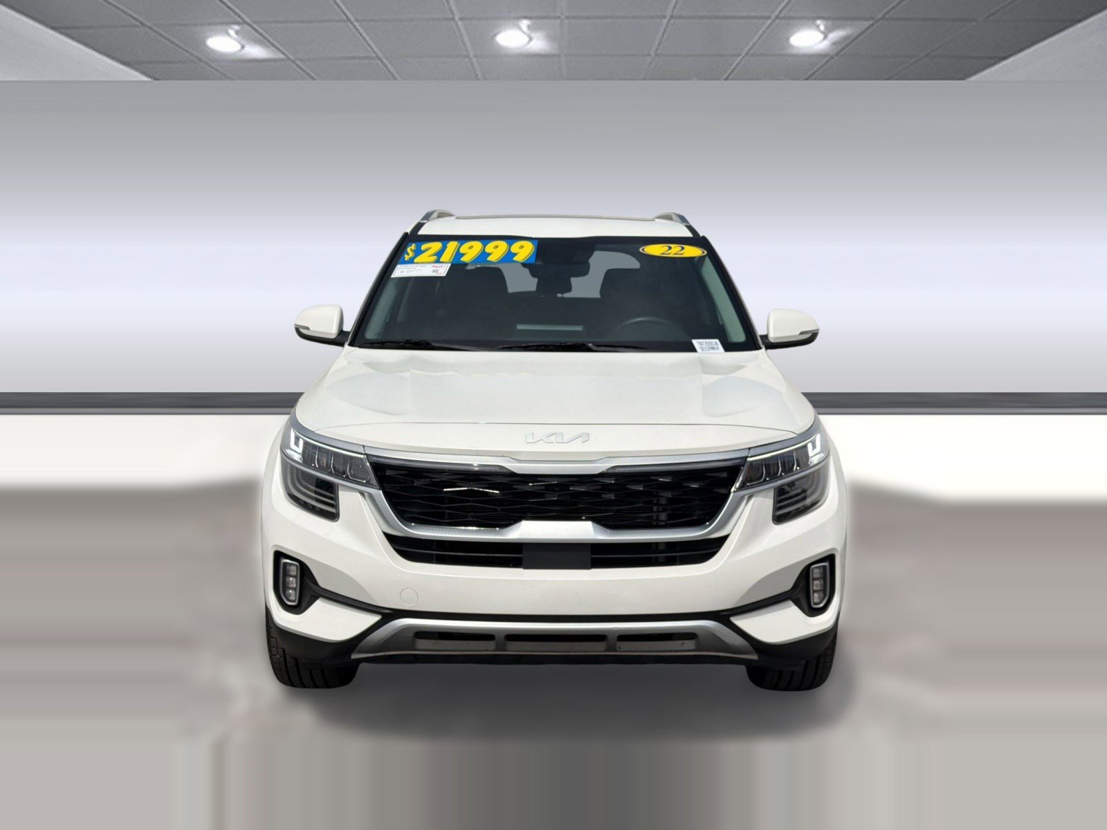 Used 2022 Kia Seltos SX w/ Sunroof Package AWD/4WD image 6