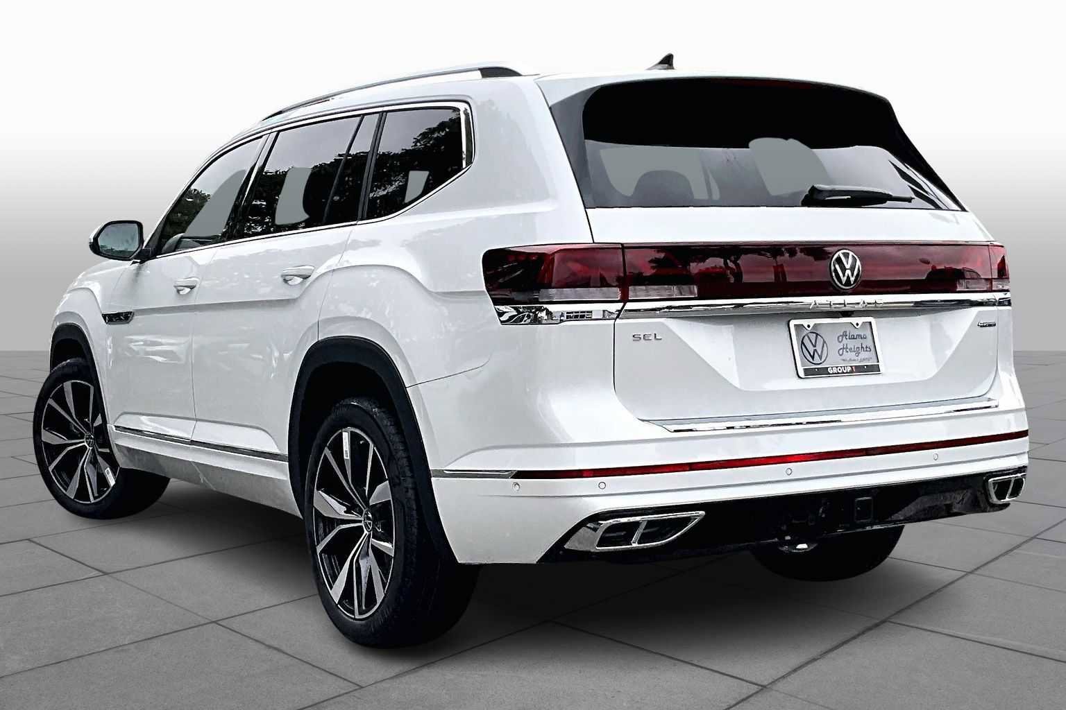 New 2026 Volkswagen Atlas SEL Premium R-Line image 12