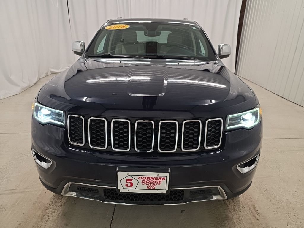 Used 2018 Jeep Grand Cherokee Limited w/ Luxury Group II image 8