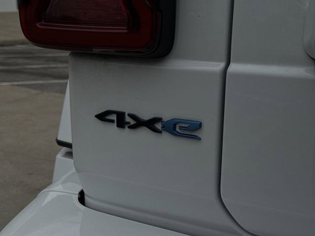 Used 2022 Jeep Wrangler Unlimited Sahara image 31