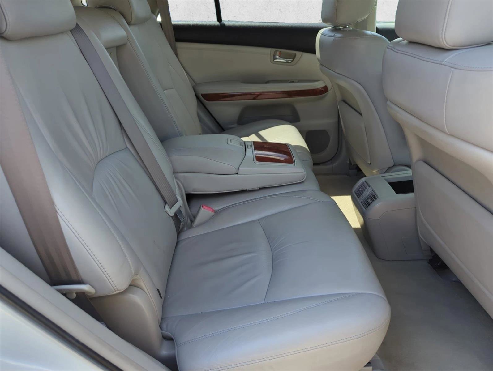 Used 2004 Lexus RX 330 FWD image 27