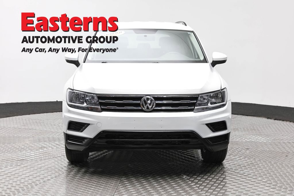 Used 2020 Volkswagen Tiguan S image 2
