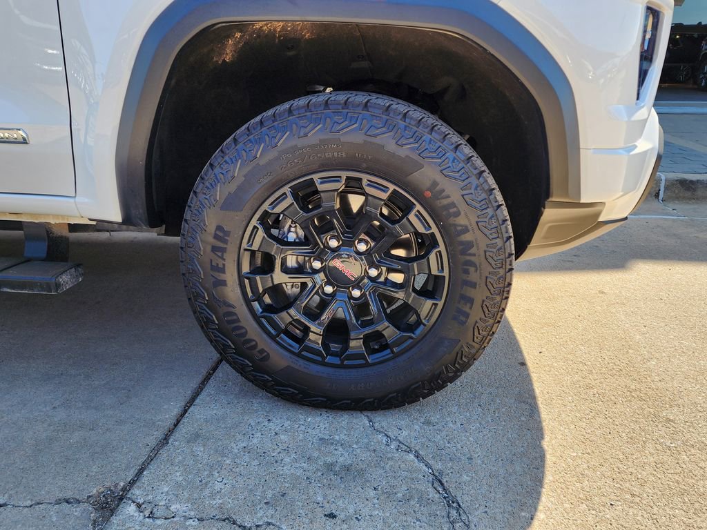 New 2026 GMC Canyon Elevation w/ Convenience Package image 50