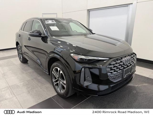 Certified 2025 Audi Q5 Premium w/ Convenience Package