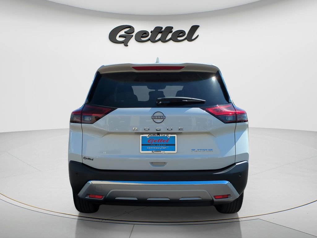 Used 2023 Nissan Rogue Platinum w/ Platinum Premium Package image 5