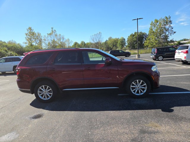 Used 2021 Dodge Durango SXT AWD/4WD image 3