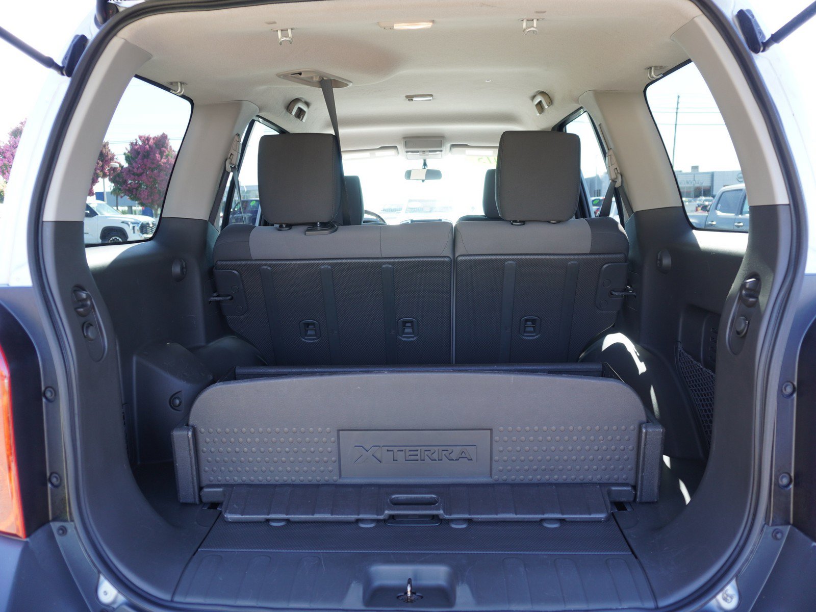 Used 2015 Nissan Xterra S w/ Value Package RWD image 12