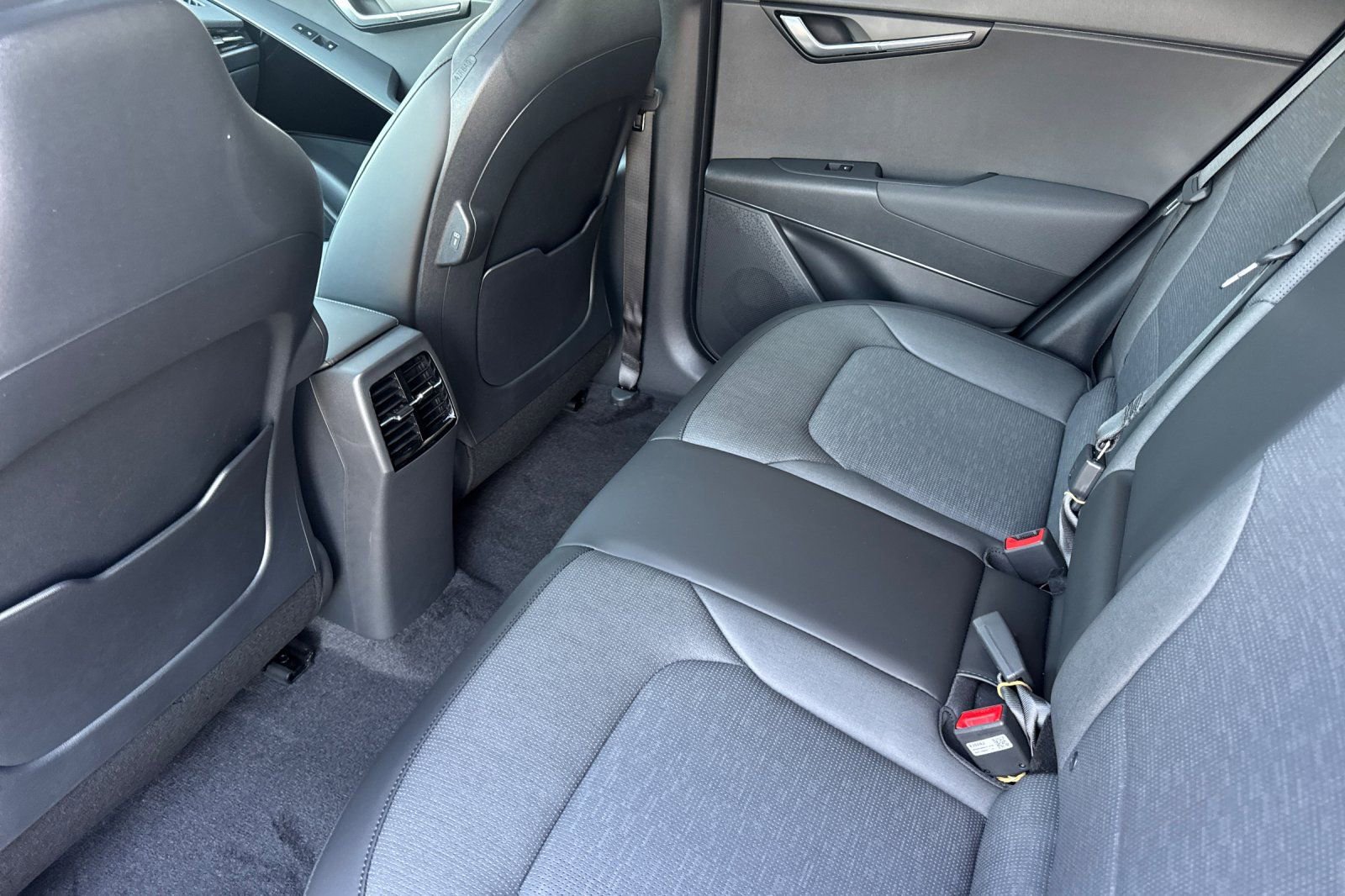 New 2026 Kia Niro Wave FWD image 12